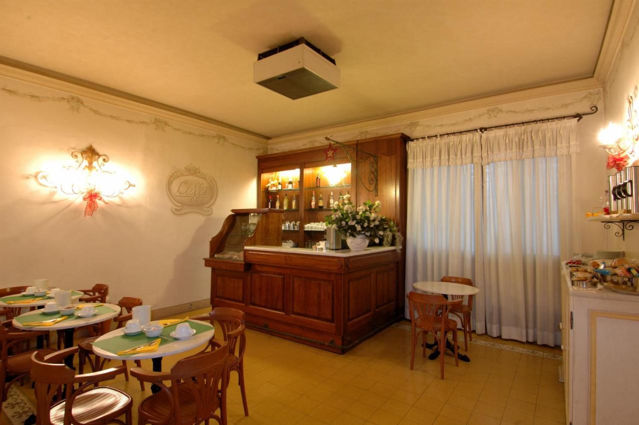 Hotel Moderno Πίζα Εξωτερικό φωτογραφία