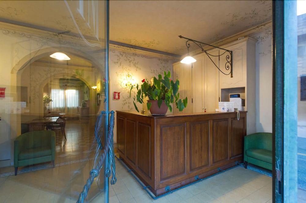 Hotel Moderno Πίζα Εξωτερικό φωτογραφία