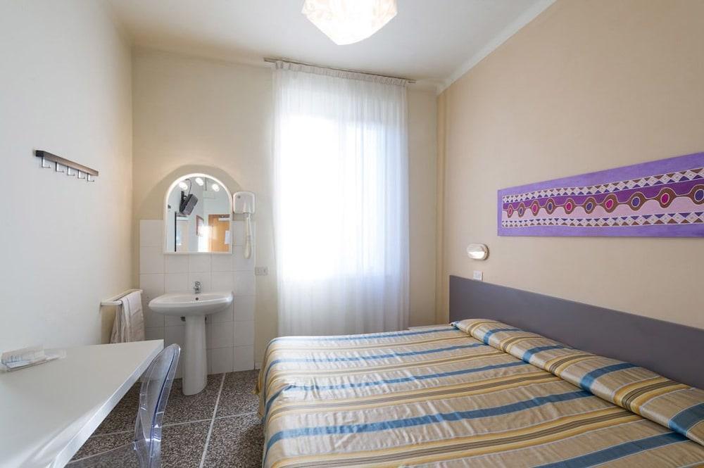 Hotel Moderno Πίζα Εξωτερικό φωτογραφία